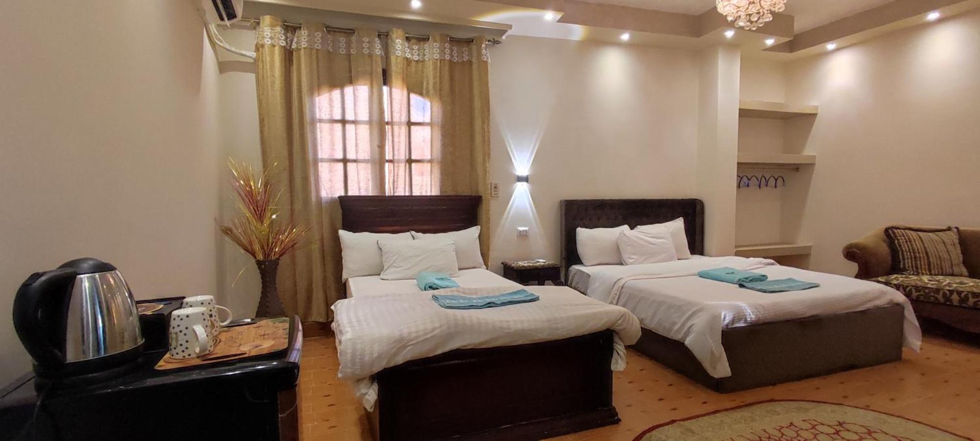 Kafret el-Gabal Eye Of Ra - Guest House المظهر الخارجي الصورة